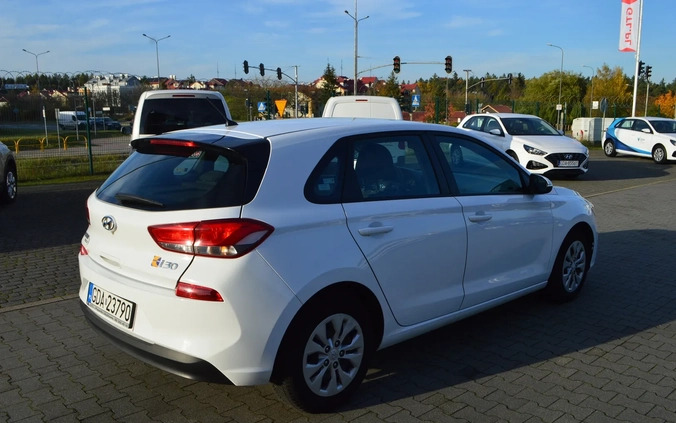 Hyundai I30 cena 21500 przebieg: 324216, rok produkcji 2018 z Warta małe 191